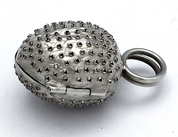 Shiebler antique sterling nutmeg grater