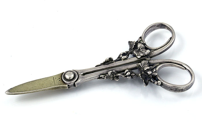 4ct Antique Silver Metal Scissors Charms by hildie & jo