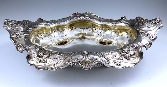 Gorham Martele 950 silver bowl shown at the Paris Exposition