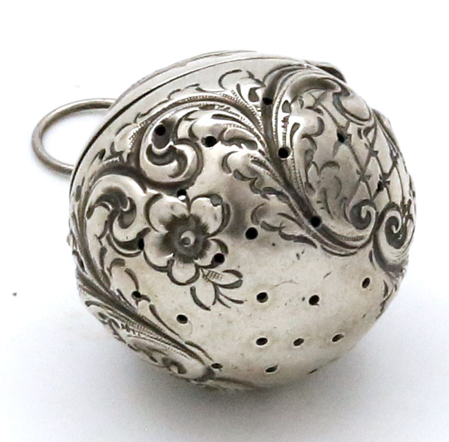 Fradley sterling silver tea ball